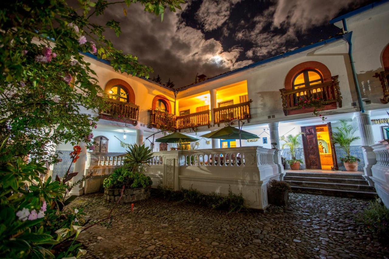 Hacienda Cusin Hotel โอตาวาโล ภายนอก รูปภาพ
