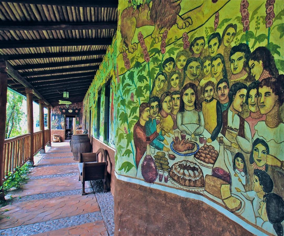 Hacienda Cusin Hotel โอตาวาโล ภายนอก รูปภาพ