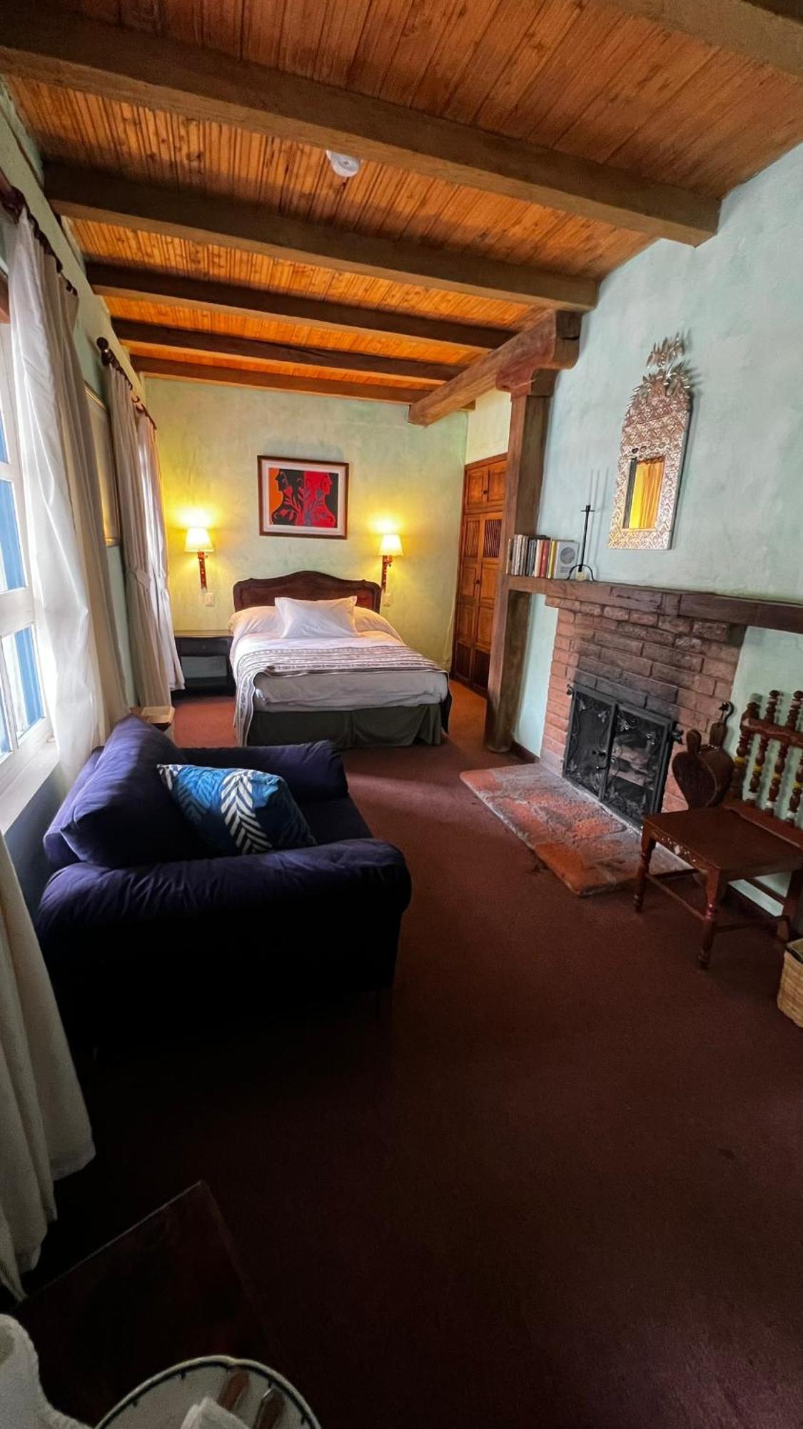 Hacienda Cusin Hotel โอตาวาโล ภายนอก รูปภาพ