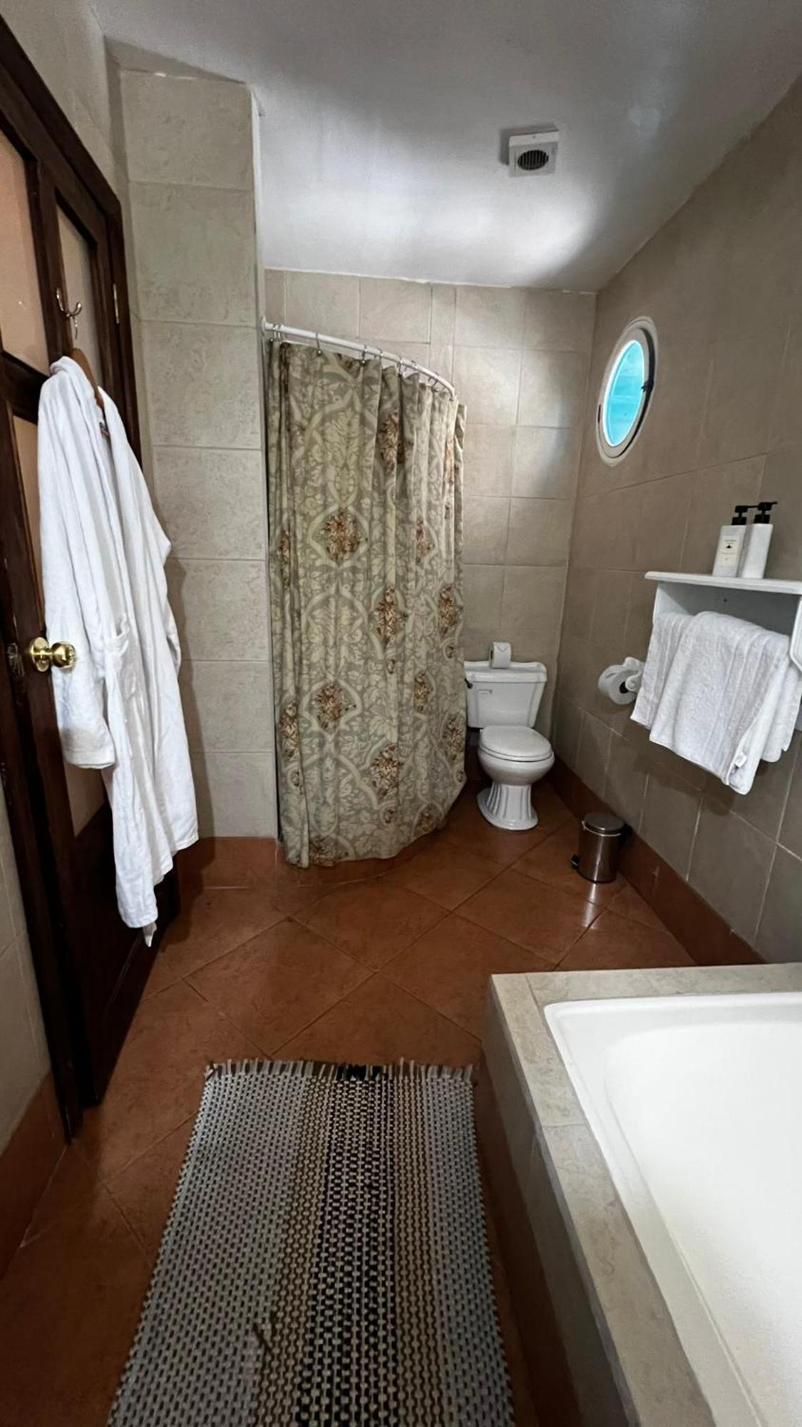 Hacienda Cusin Hotel โอตาวาโล ภายนอก รูปภาพ